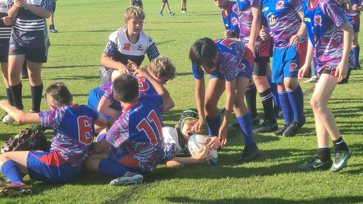 It was an epic battle for the Under 12s as Bunbury grabbed an early lead. 